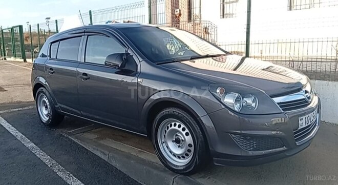Opel Astra-10