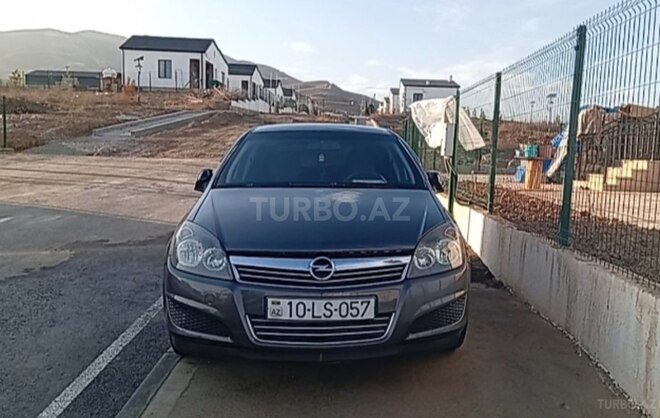 Opel Astra-13