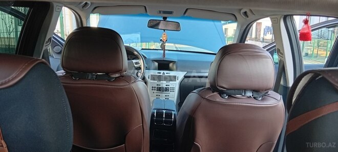 Opel Astra-19