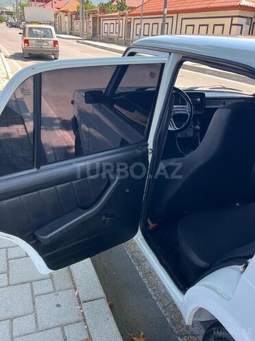 LADA (VAZ) 2107-13