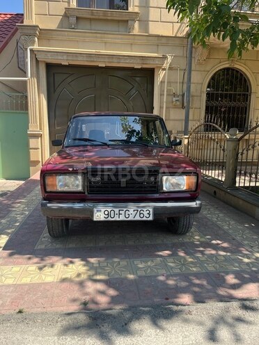 LADA (VAZ) 2107-1