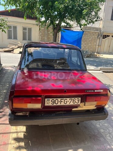 LADA (VAZ) 2107-4