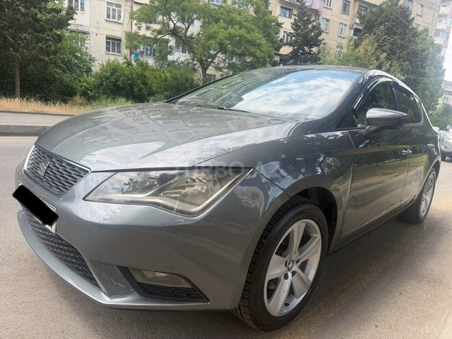 SEAT Leon-3