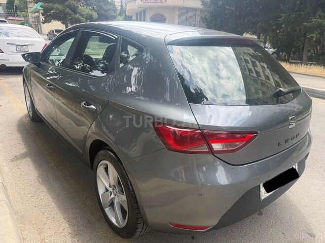 SEAT Leon-9