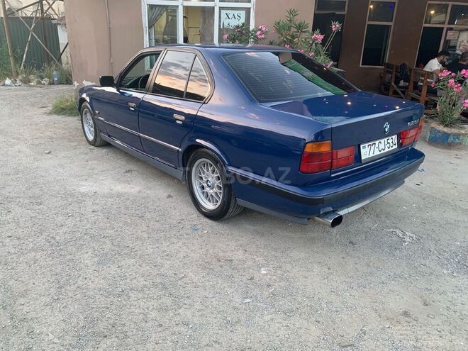 BMW 525-2