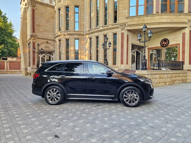 Kia Sorento-7