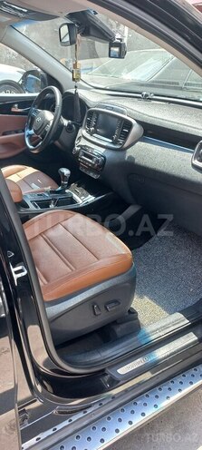 Kia Sorento-19