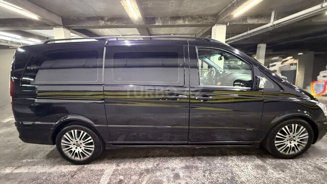 Mercedes Viano-3