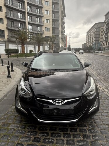 Hyundai Elantra-8
