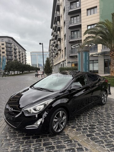 Hyundai Elantra-7