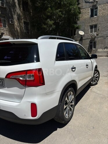 Kia Sorento-5