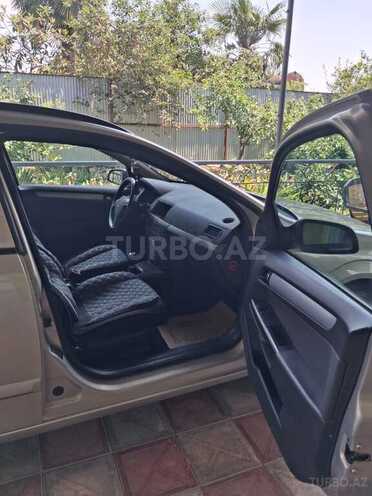 Opel Astra-15