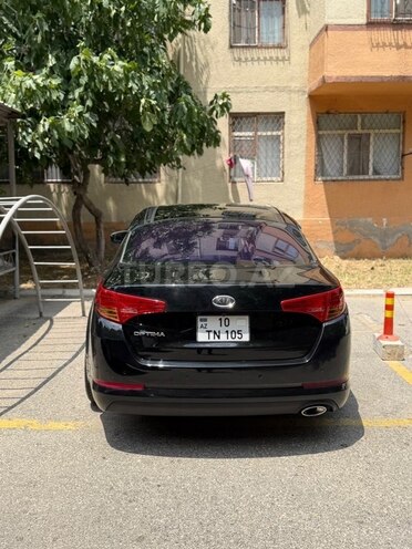 Kia Optima-2