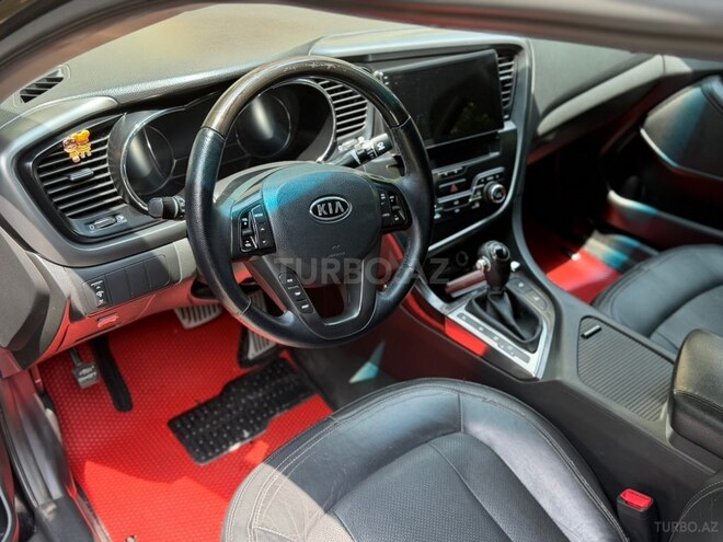 Kia Optima-5