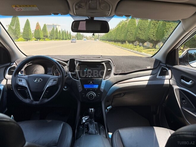 Hyundai Santa Fe-8