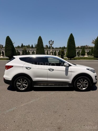 Hyundai Santa Fe-10