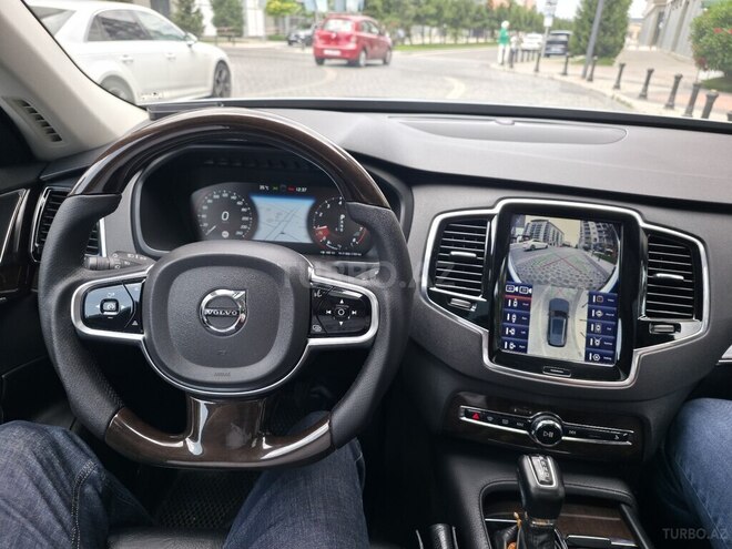 Volvo XC90-14
