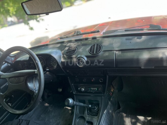 LADA (VAZ) 2106-5