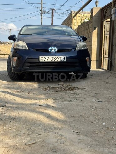 Toyota Prius-1