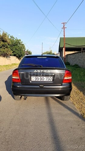 Opel Astra-7