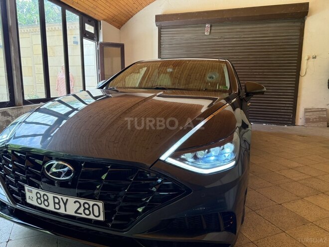 Hyundai Sonata-2