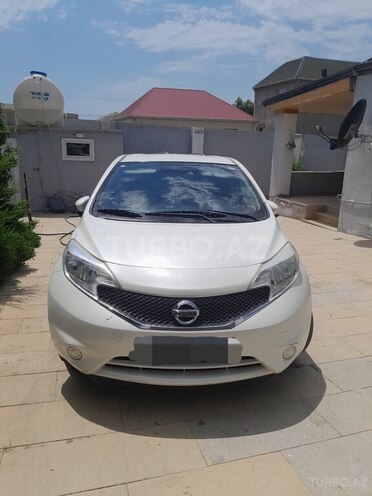 Nissan Note-1