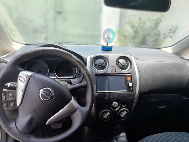 Nissan Note-9