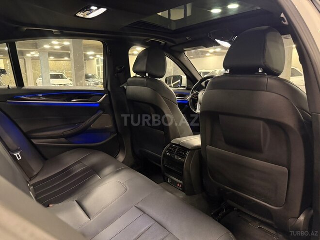 BMW 530-16