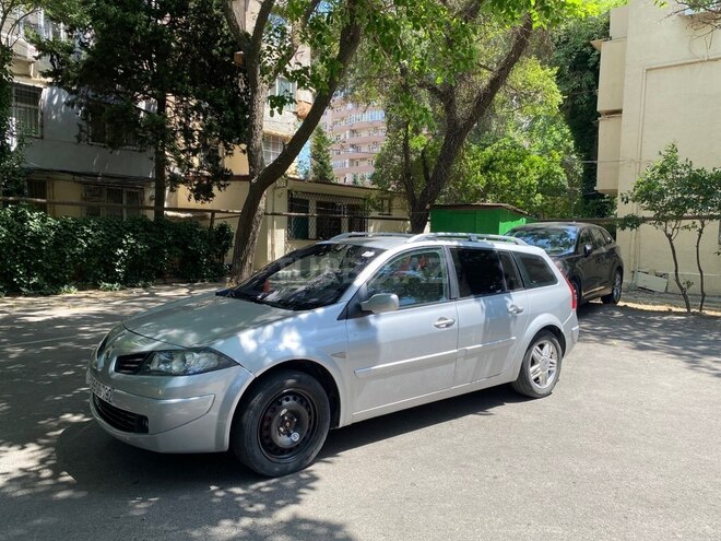 Renault Megane-5
