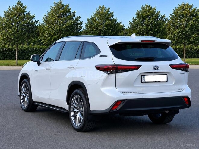 Toyota Highlander-6