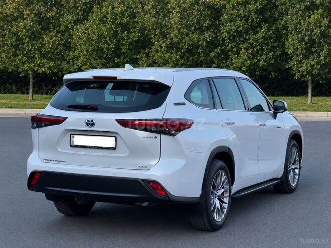 Toyota Highlander-5