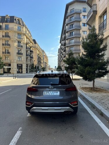 Hyundai Santa Fe-14