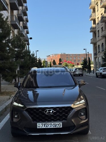 Hyundai Santa Fe-11