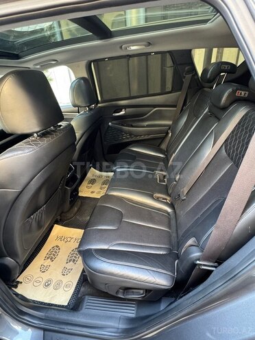 Hyundai Santa Fe-8