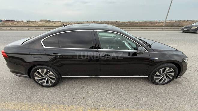 Volkswagen  2022, 90,000 km - 1.4 l - Bakı