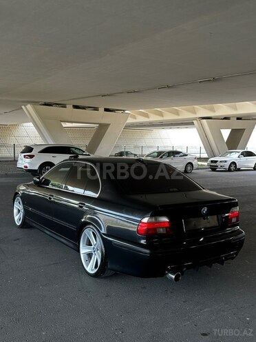 BMW 530-3