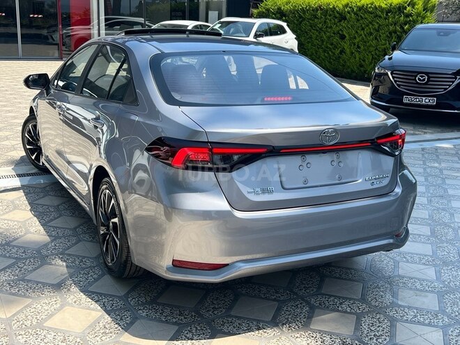 Toyota Corolla-7