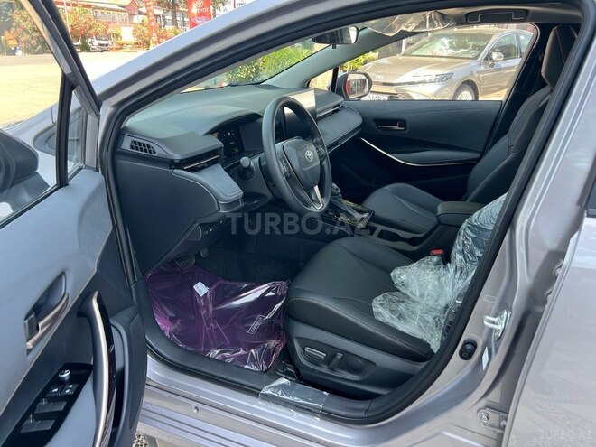Toyota Corolla-10