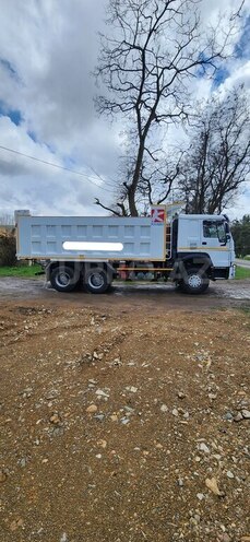 HOWO Sinotruk-9