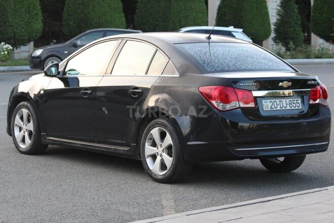Chevrolet Cruze-5