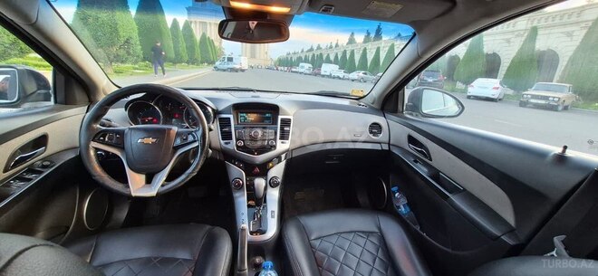 Chevrolet Cruze-9