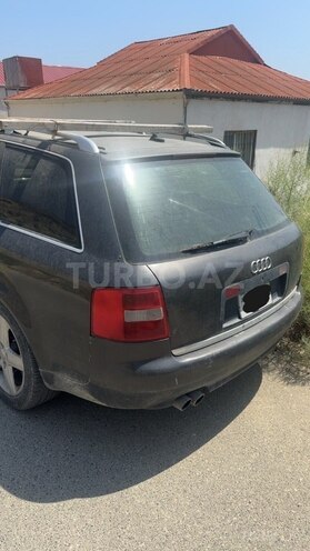Audi A6-3