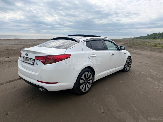 Kia Optima-5
