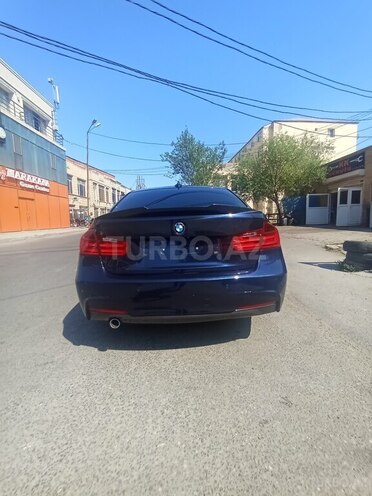 BMW 325-19