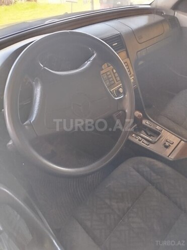 Mercedes C 280-7