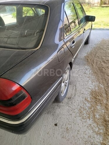 Mercedes C 280-5