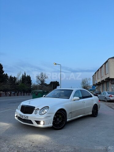 Mercedes E 240-7