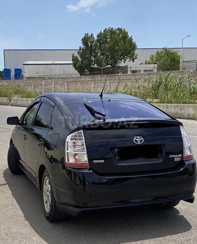 Toyota Prius-6