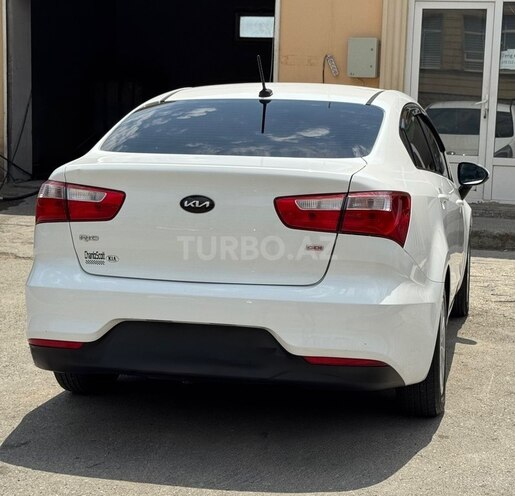 Kia Rio-4