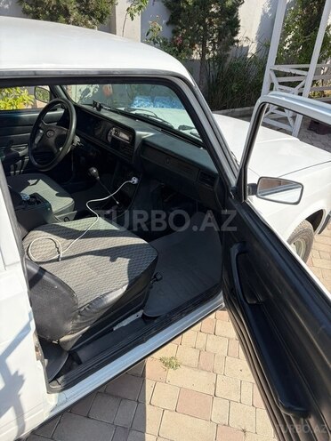 LADA (VAZ) 2107-10